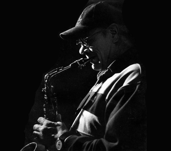 saxophone teachers in cornwall